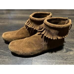 MINNETONKA Womens Moccasins Sz 7 Brown Suede Fringe Zip Ankle Boots
